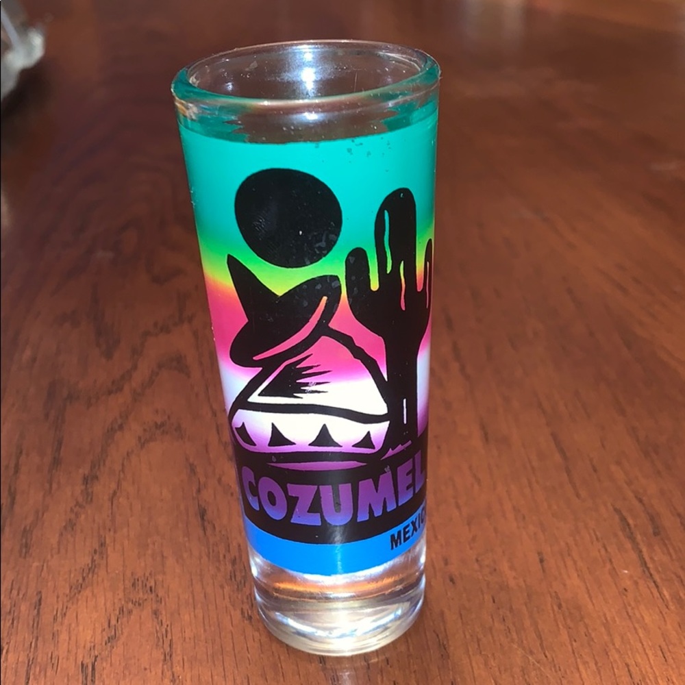 Shot cup